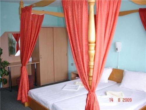 Family Hotel Natalis 히사랴 객실 사진